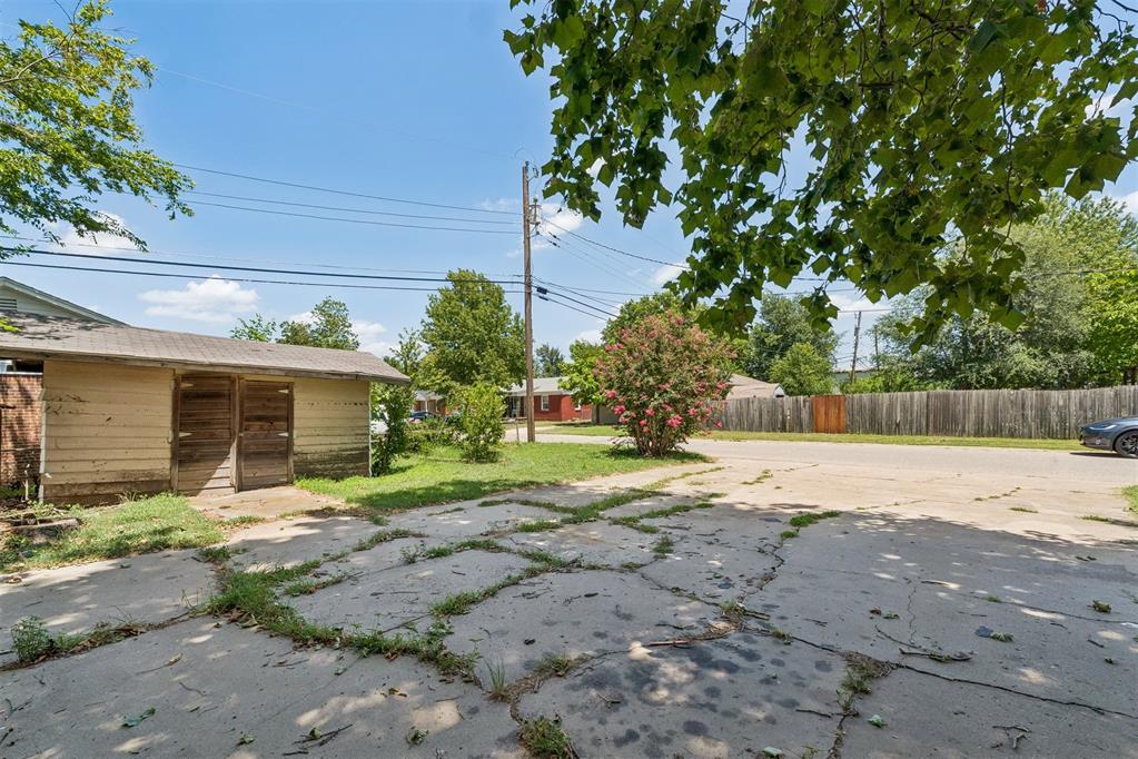 6815 Nw 50th Street Property Photo 6