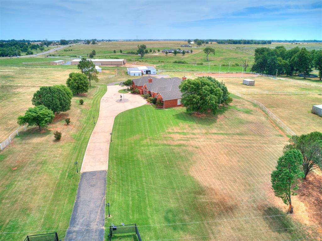 3160 Long Drive Property Photo 6