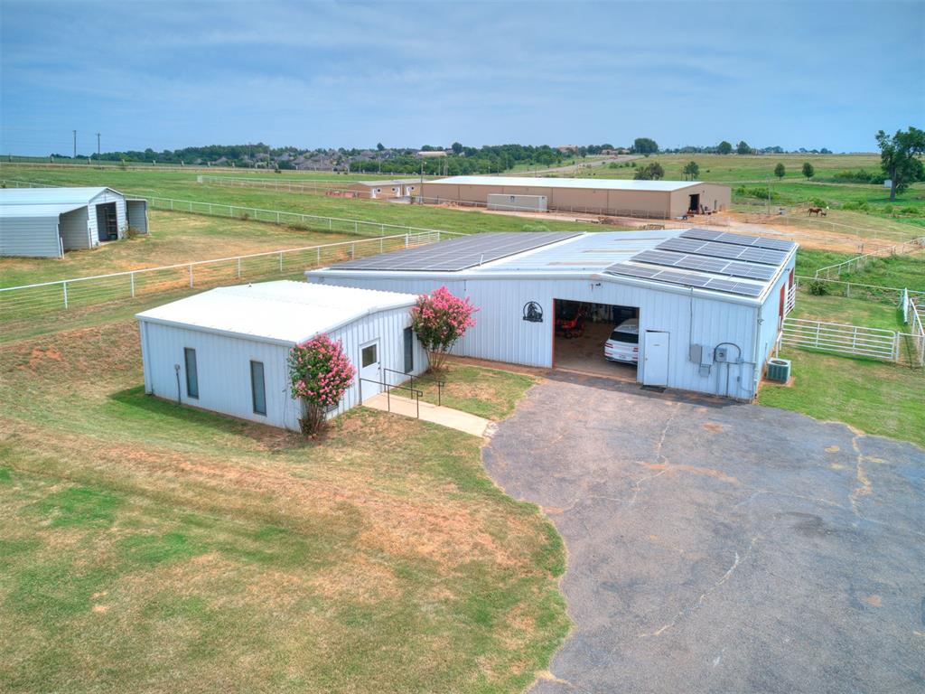 3160 Long Drive Property Photo 7