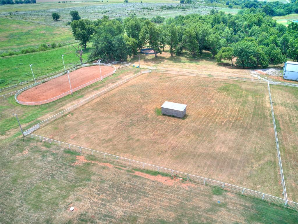 3160 Long Drive Property Photo 11