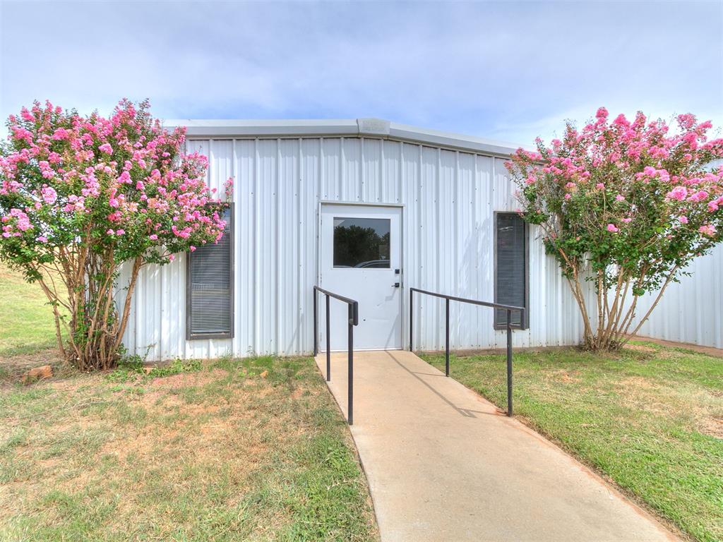 3160 Long Drive Property Photo 42