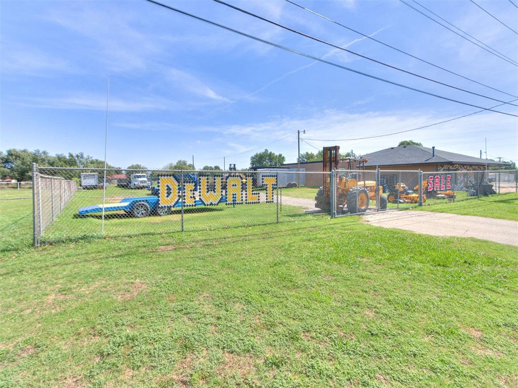 2623 E Highway 37 Highway Property Photo 11