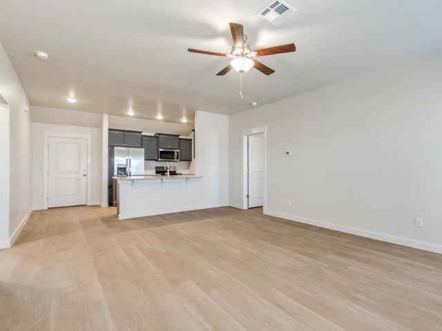 1619 Highland Loop Property Photo 13