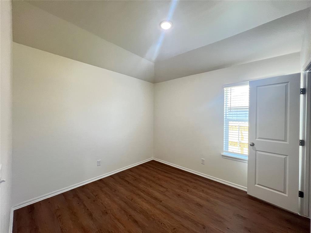 10622 Sw 17th Terrace Property Photo 8