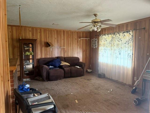 306 W Jerry Lane Property Photo 4