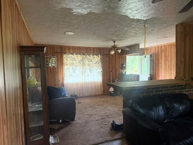 306 W Jerry Lane Property Photo 5