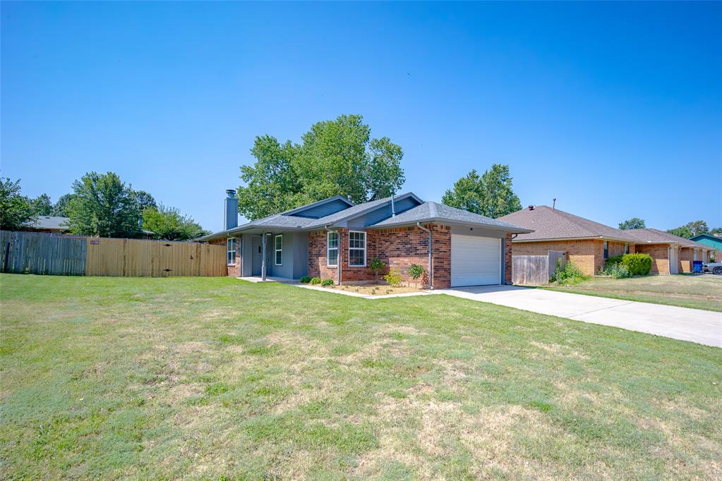 222 W Maple Branch Way Property Photo 3