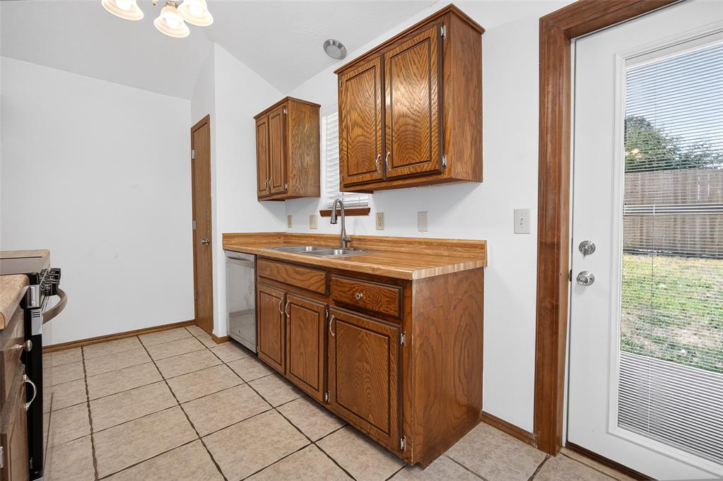 222 W Maple Branch Way Property Photo 10
