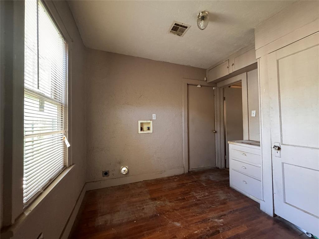 1837 Ne 24th Street Property Photo 7