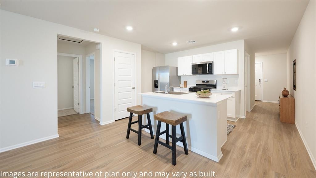 14204 Still Stream Way Property Photo 3
