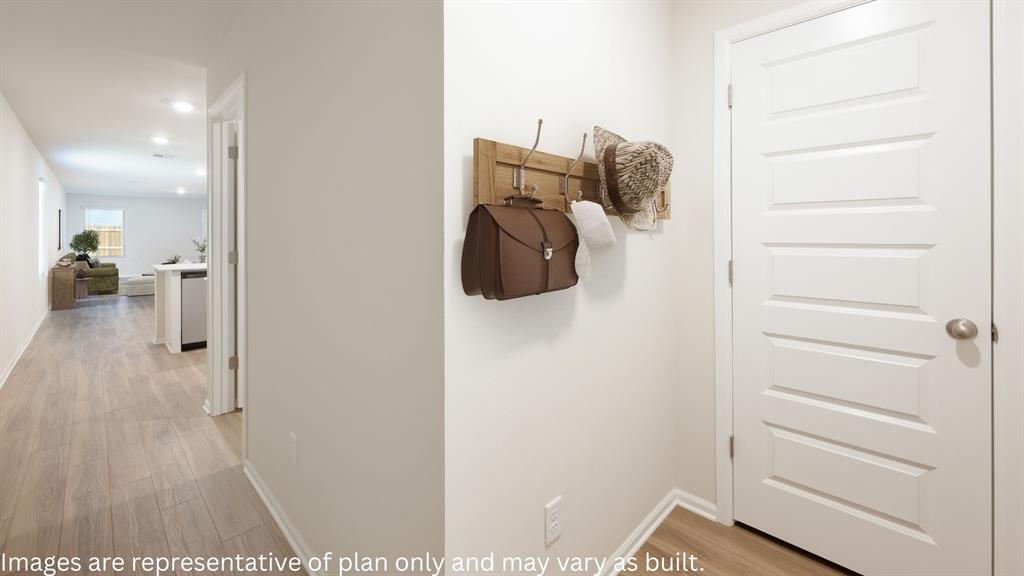 14204 Still Stream Way Property Photo 4