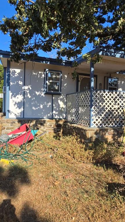 825 Bus Loop Property Photo 2