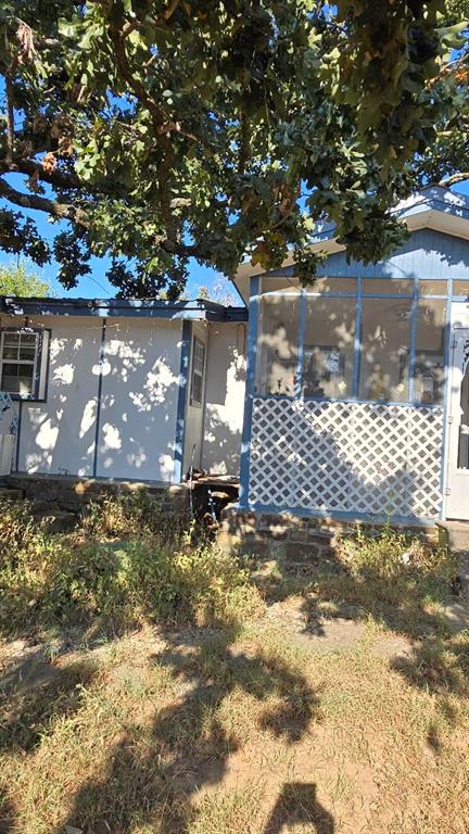 825 Bus Loop Property Photo 3