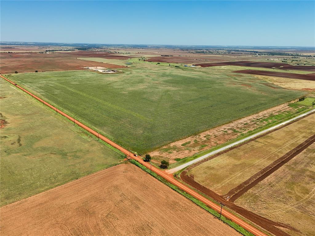 22409 N 2910 Road Property Photo 4