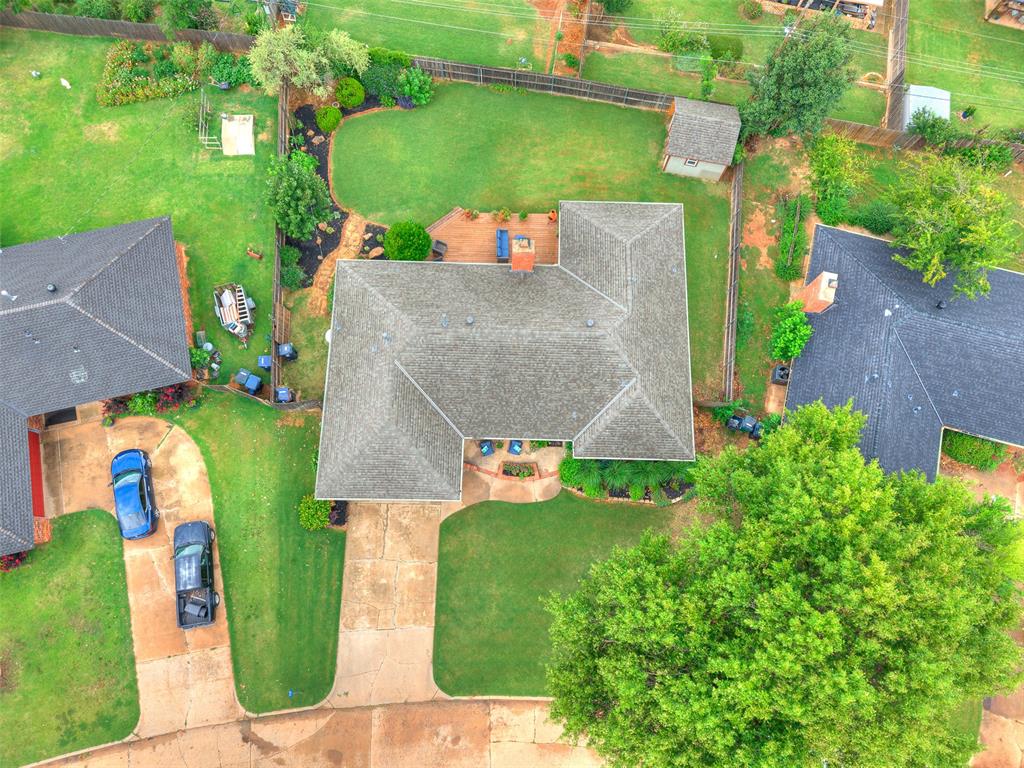 6445 N Sterling Drive Property Photo 17