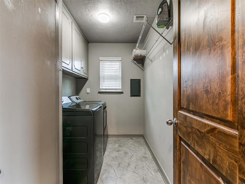 6445 N Sterling Drive Property Photo 32