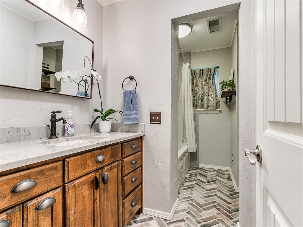 6445 N Sterling Drive Property Photo 42