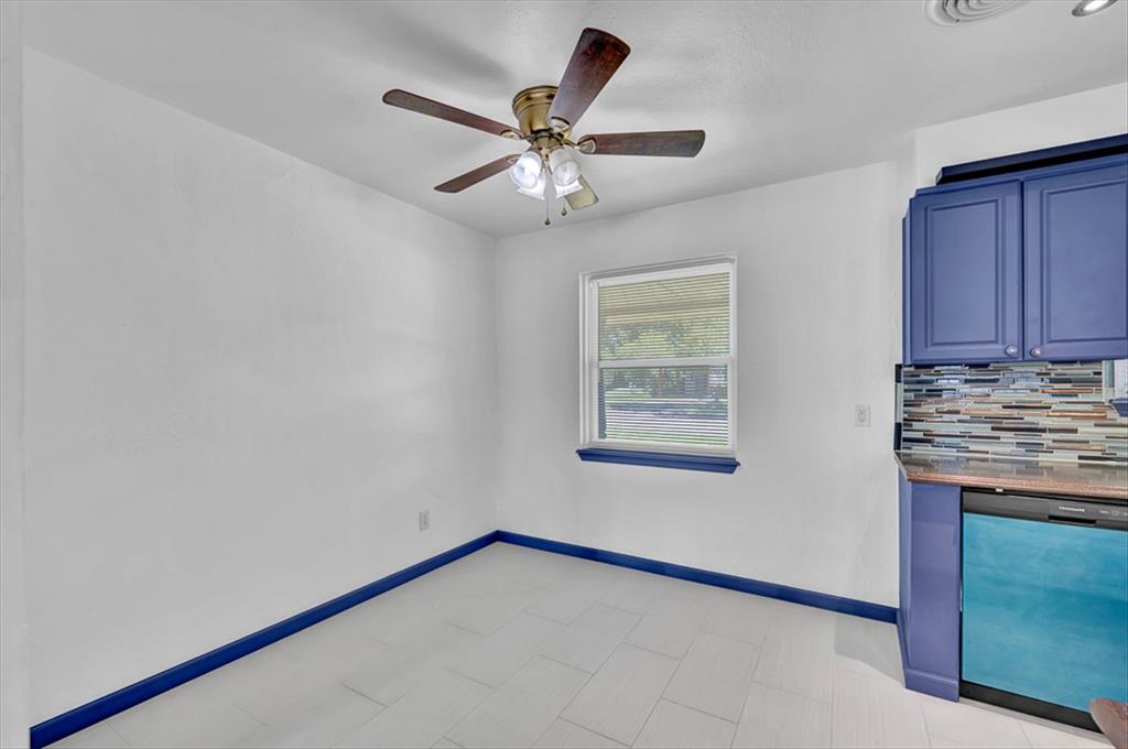 100 Bellaire Drive Property Photo 13
