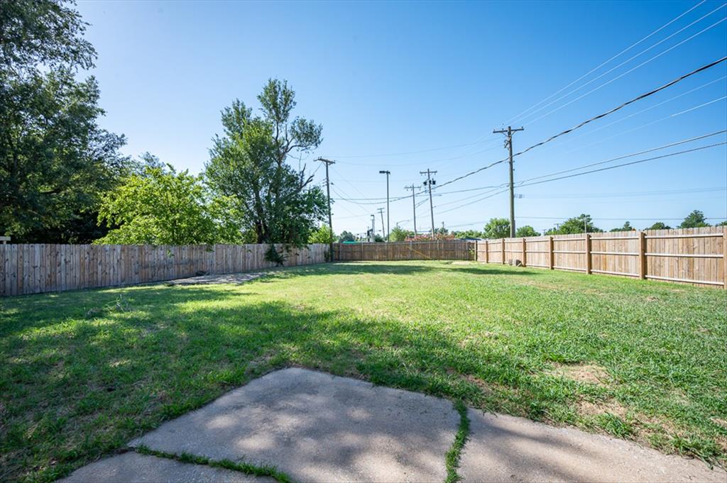 100 Bellaire Drive Property Photo 26