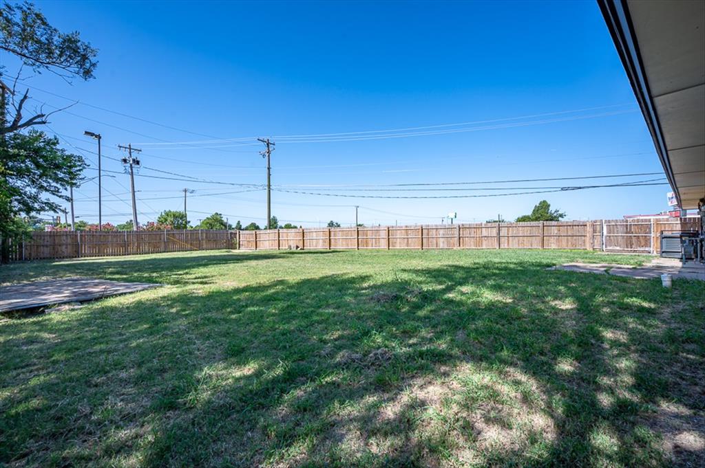 100 Bellaire Drive Property Photo 27