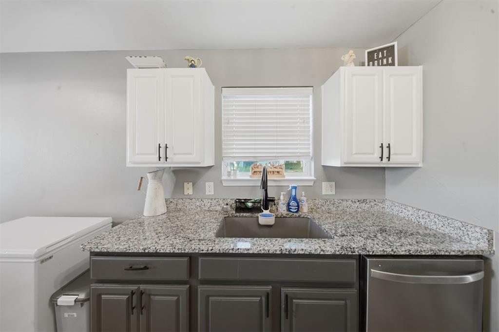 1241191 Property Photo 14