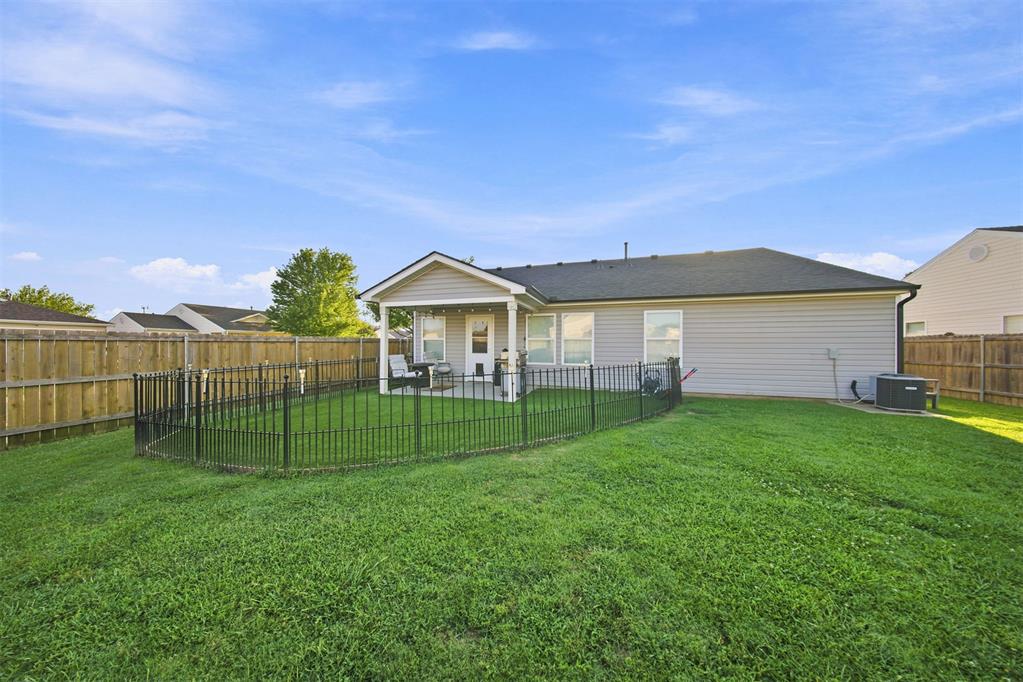 1241191 Property Photo 30
