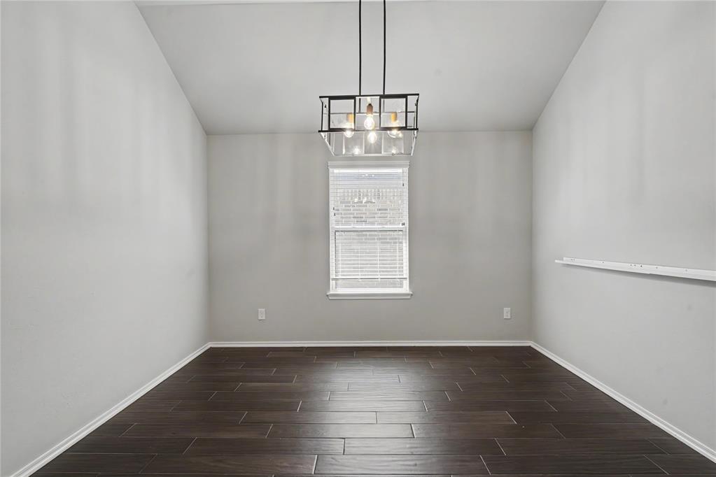 3117 Sw Red Cedar Way Property Photo 7
