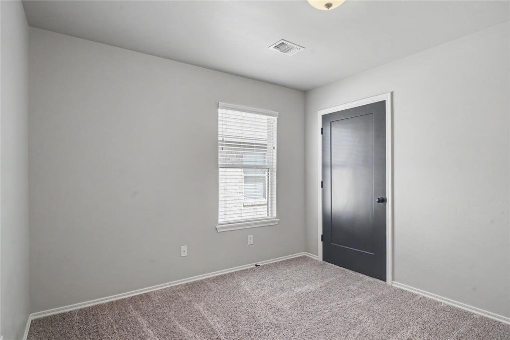 3117 Sw Red Cedar Way Property Photo 21