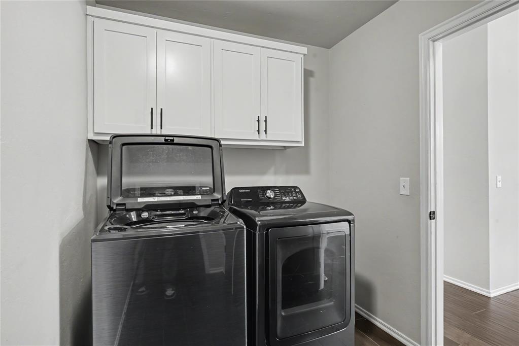 3117 Sw Red Cedar Way Property Photo 25