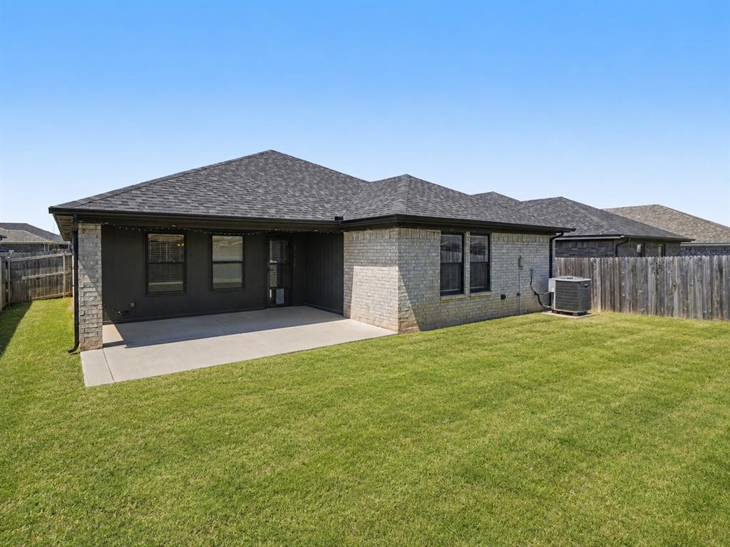 3117 Sw Red Cedar Way Property Photo 27
