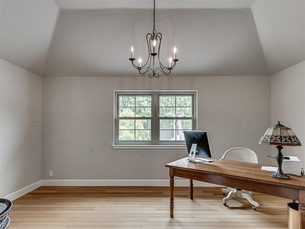 10049 Hidden Hollow Lane Property Photo 37