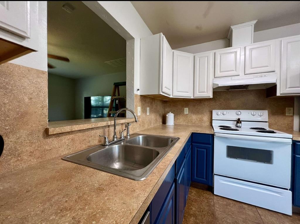 717 Ne 85th Street Property Photo 12