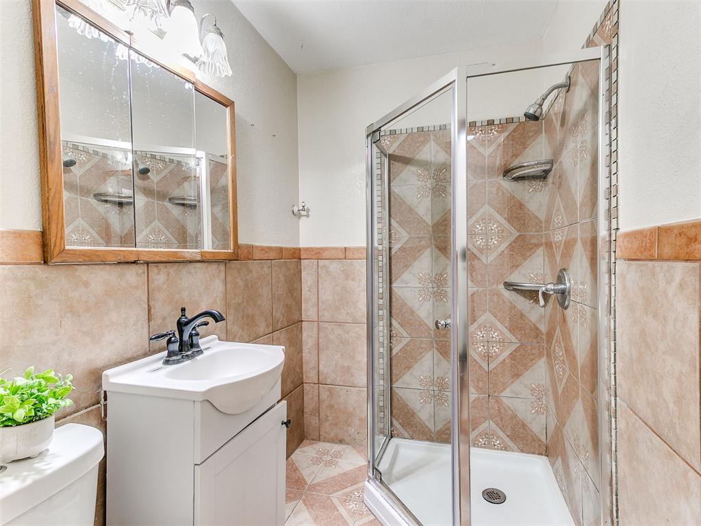 327 Se 46th Street Property Photo 7