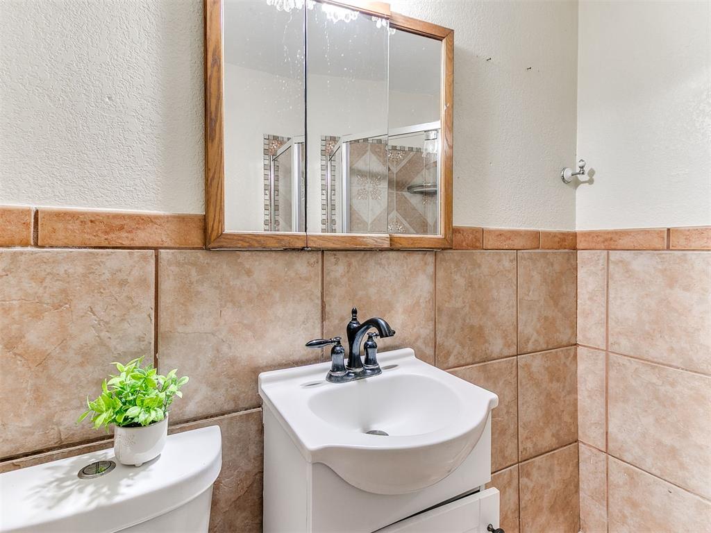 327 Se 46th Street Property Photo 8