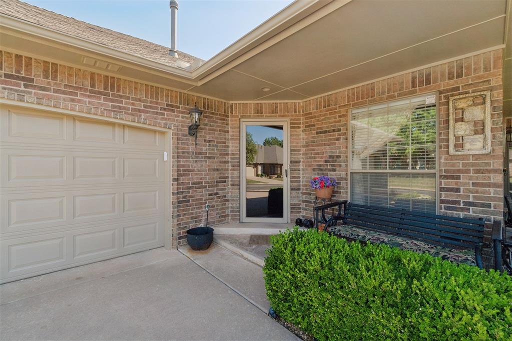 15916 Sonoma Court Property Photo 6
