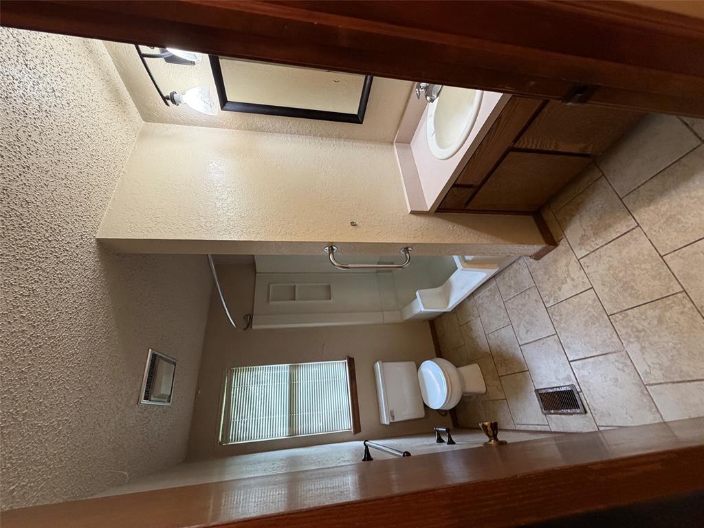 218 Quail Hollow Drive Property Photo 22