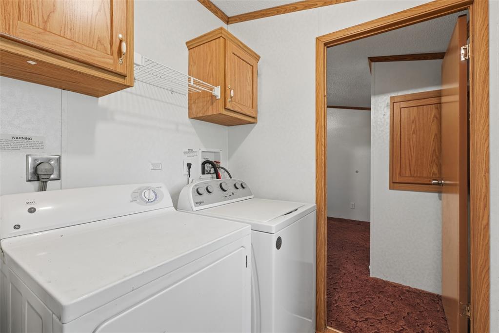 8215 N Meadow Lark Drive Property Photo 18