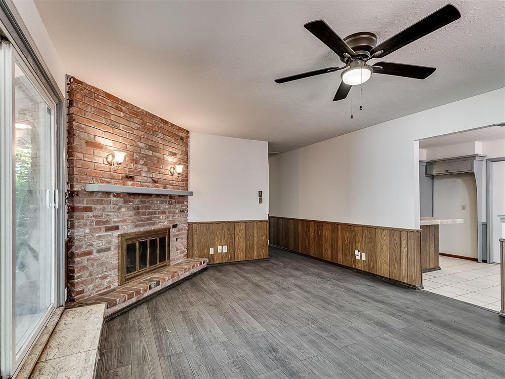 2525 Sw 69th Street Property Photo 5