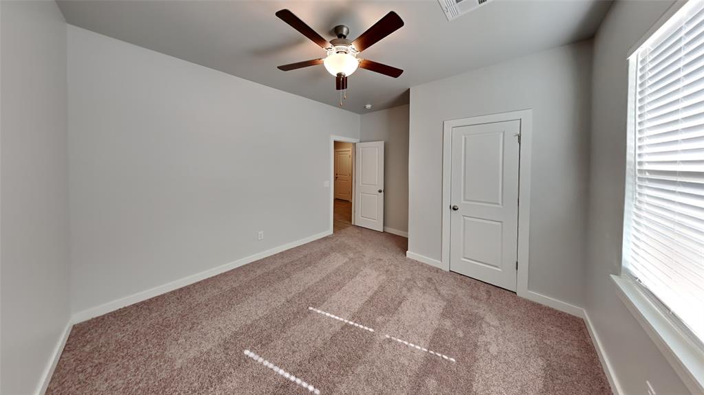 16841 Jigsaw Junction Property Photo 11
