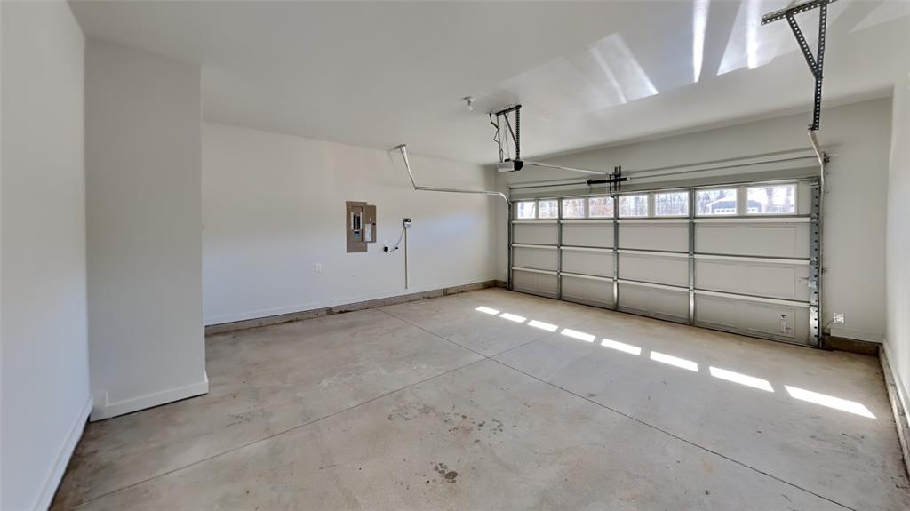 16841 Jigsaw Junction Property Photo 20