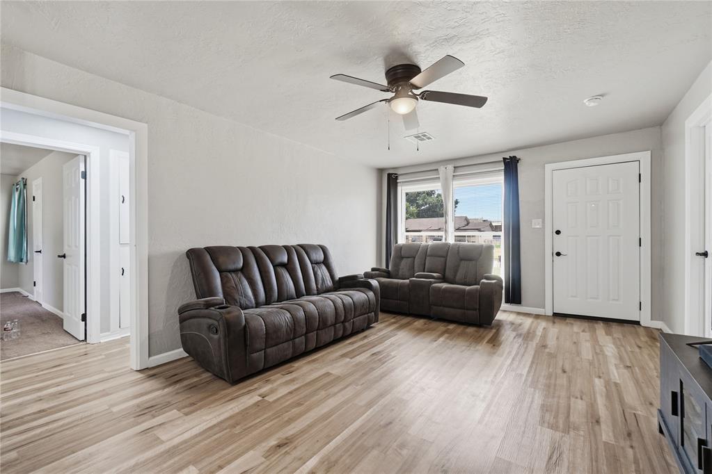 1919 Nw Arlington Avenue Property Photo 7