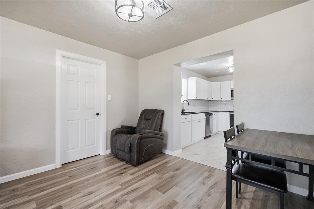 1919 Nw Arlington Avenue Property Photo 8
