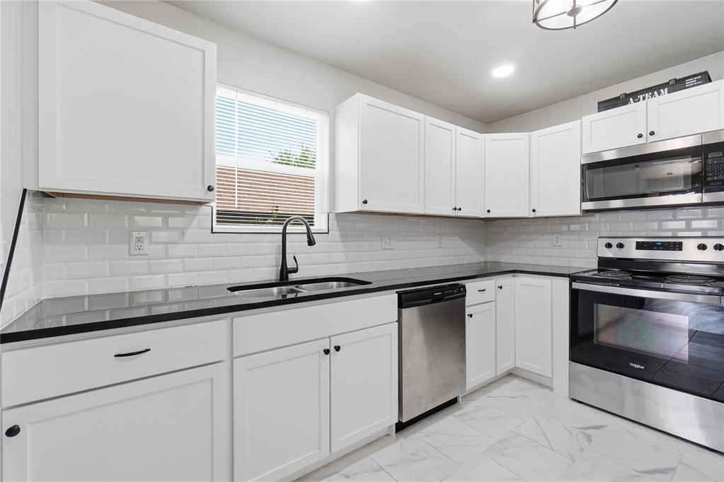 1919 Nw Arlington Avenue Property Photo 10