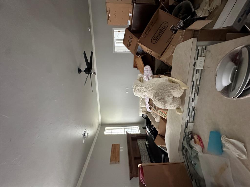 15621 Sandstone Terrace Property Photo 13