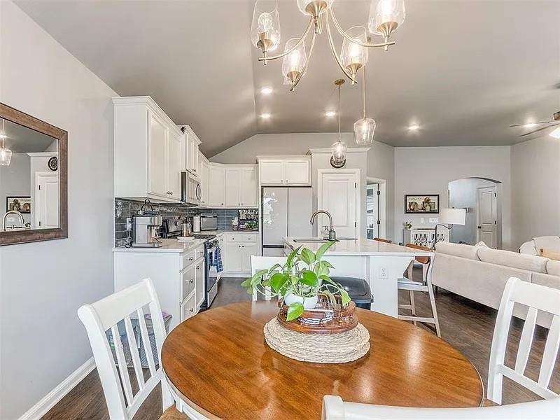 3051 Wister Road Property Photo 17