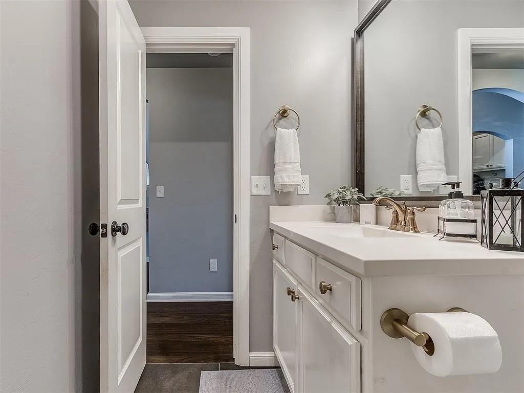3051 Wister Road Property Photo 35