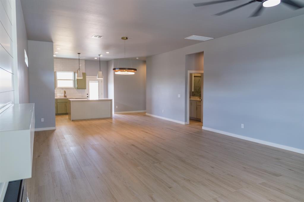 1241246 Property Photo 16