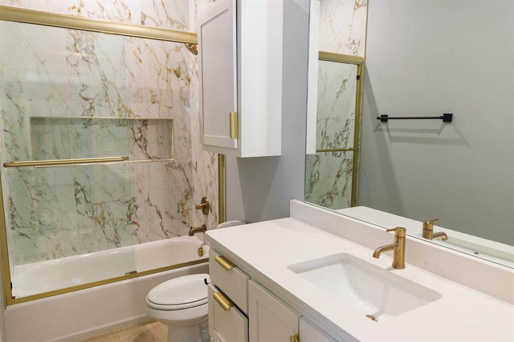 1241246 Property Photo 20