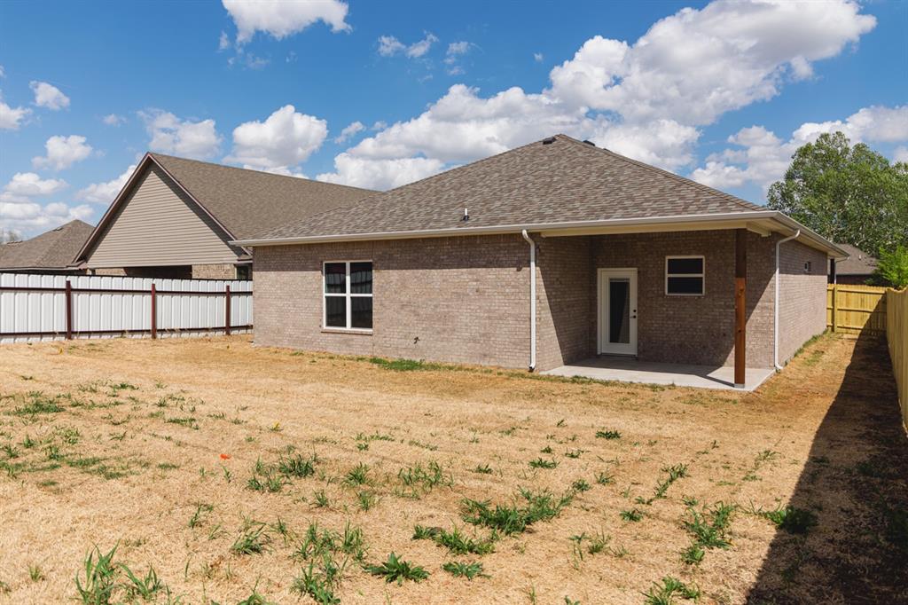 1241246 Property Photo 24