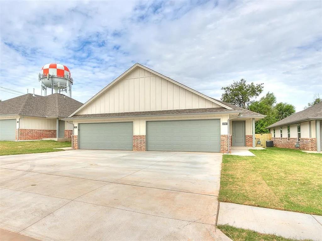 3707 Franks Way Property Photo 2